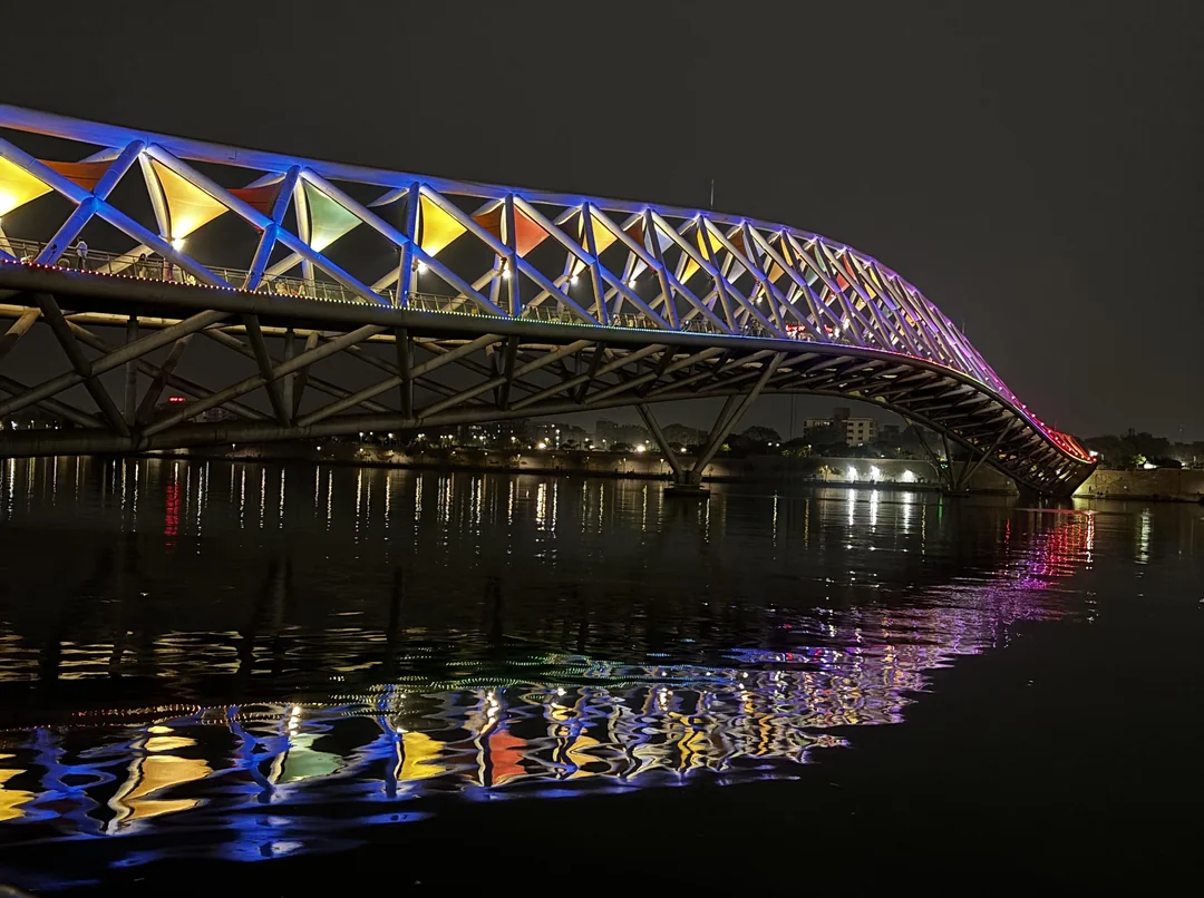 Atal Bridge over the Sabarmati at night, Ahmedabad